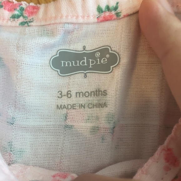 Mud pie - Picture 3 of 3